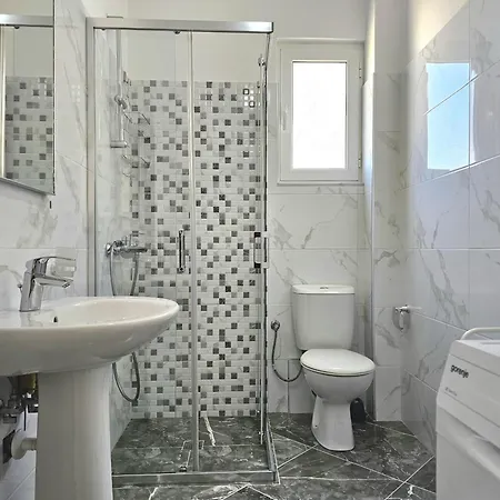 Sea View In 283 * Saranda